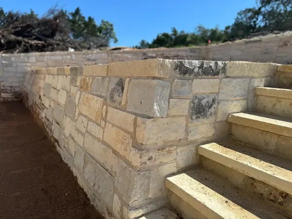 Residential Fieldstone Wall & Steps — Austin Block Company, Austin, TX